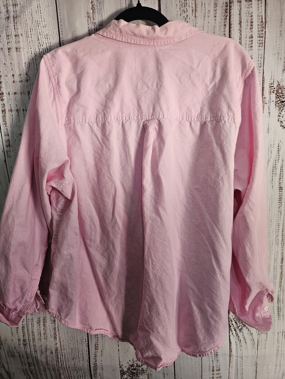 Universal Thread Pink Button-Front Shirt - Picture 2 of 4